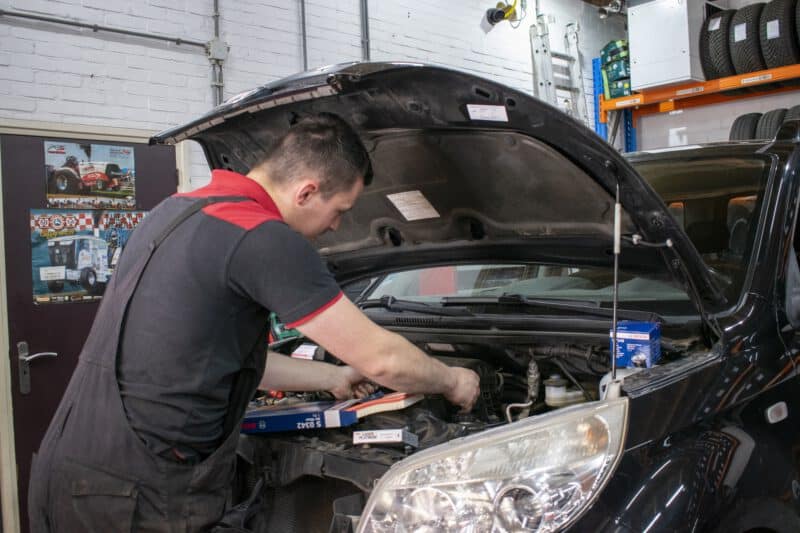 Twee diagnose technici erbij: Job en Henrick behalen hun diploma